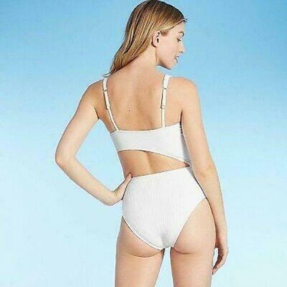 Shade & Shore Cut Out One-Piece Swimsuit - Picture 2 of 5